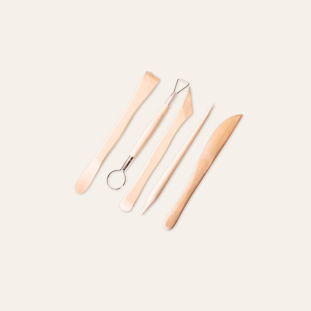 Set of 5 clay tools come with every air dry clay kit!